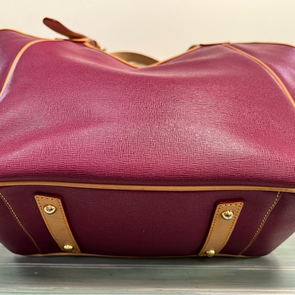 Dooney and Bourke Beautiful Tote Bag - Picture 7 of 12